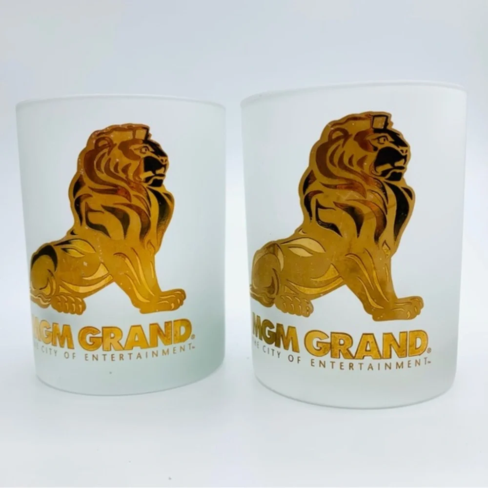 Vtg Las Vegas MGM Grand Casino Hotel Frosted Whiskey Lowball Glasses Gold Lions